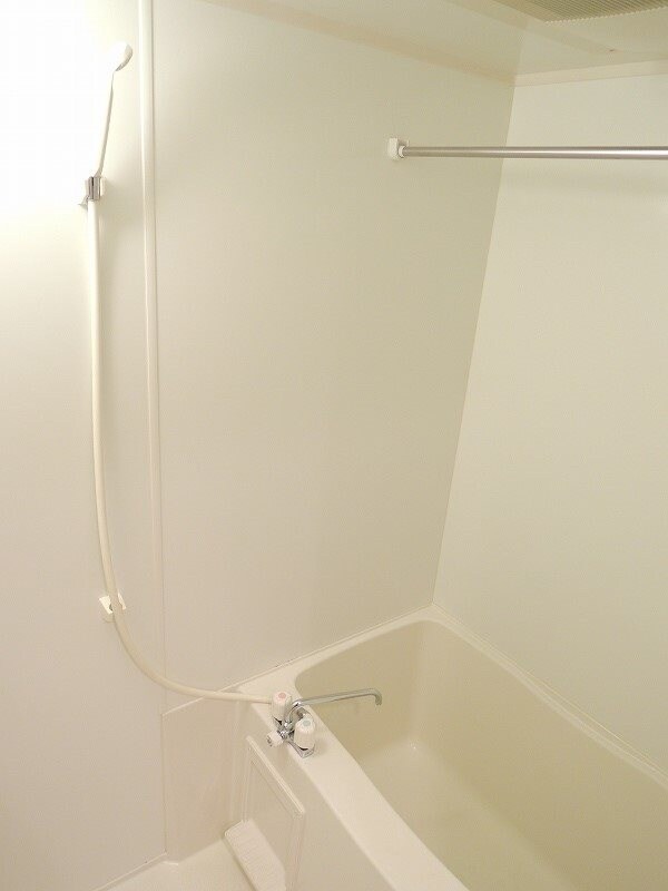 レジディア江戸堀の物件内観写真