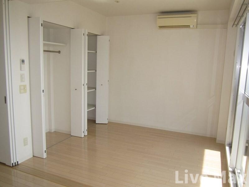 ドゥーエ谷町の物件内観写真