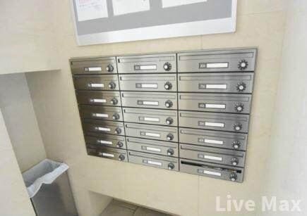 ドゥーエ谷町の物件内観写真