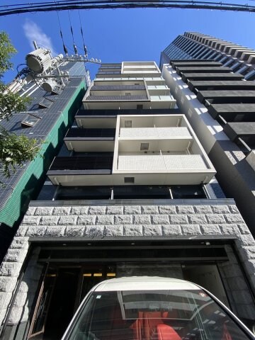 プレサンス難波マジョリティの物件外観写真