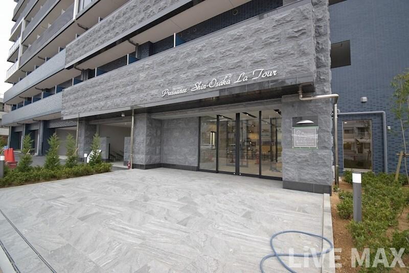 プレサンス難波マジョリティの物件外観写真