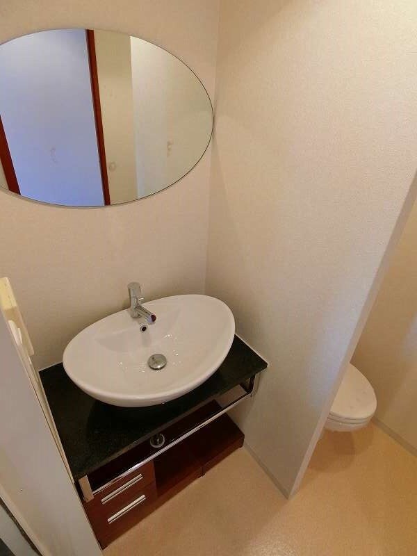 江坂駅 徒歩5分 7階の物件内観写真