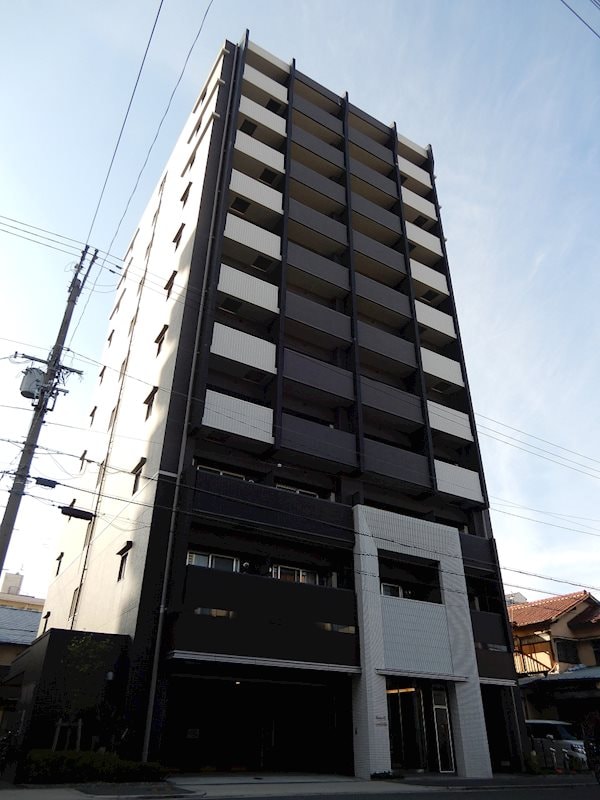 レジュールアッシュ梅田北の物件外観写真