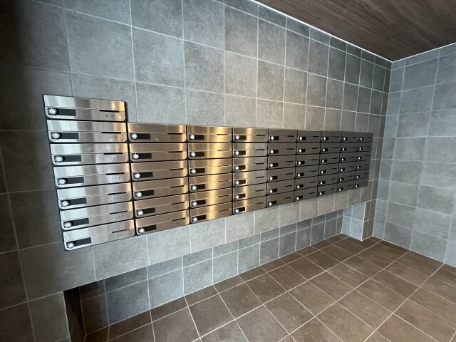 THE RESIDENCE Hの物件内観写真