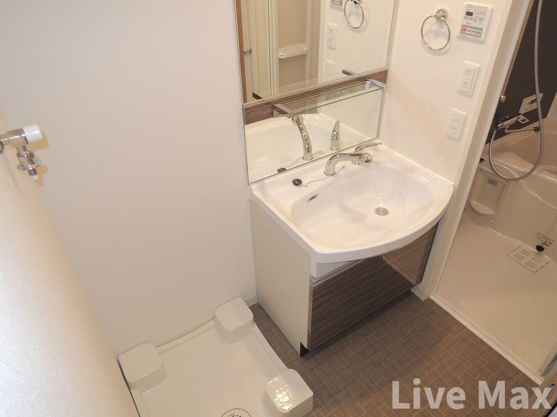 プレサンス堺筋本町駅前の物件内観写真