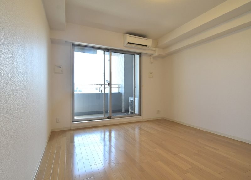 プラウドフラット新大阪の物件内観写真