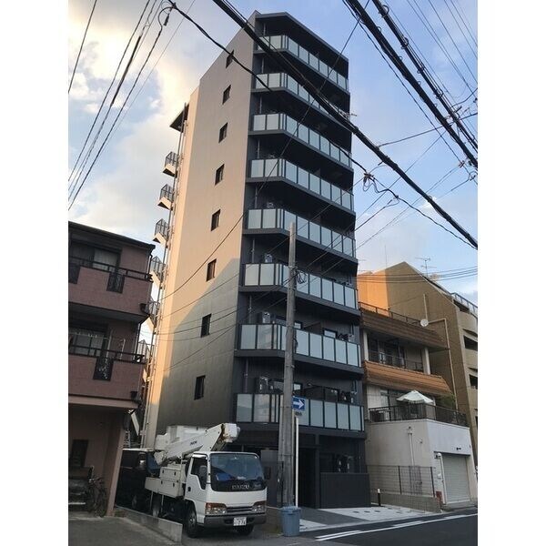 イルリッシュ西中島の物件外観写真