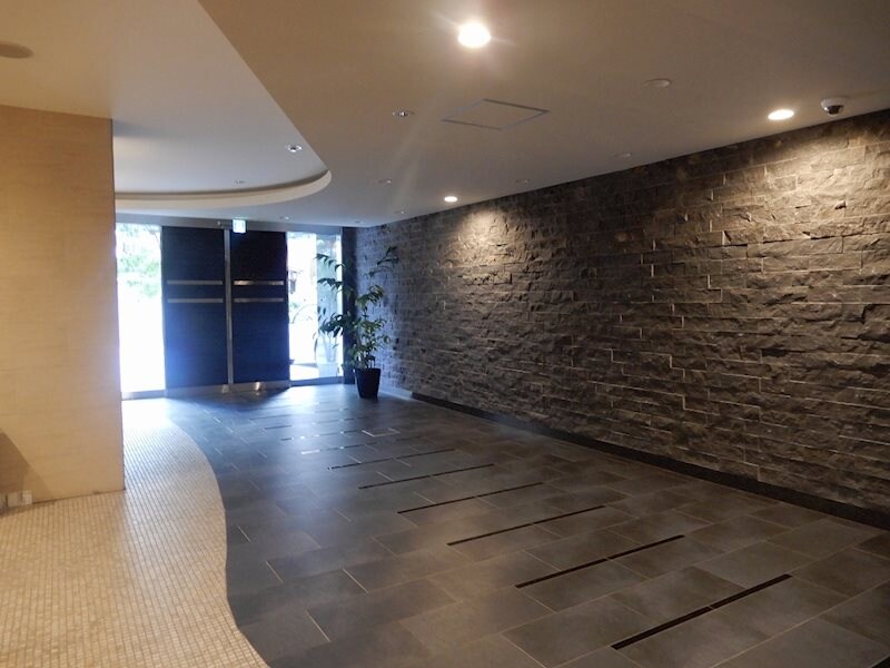 APRILE南森町の物件外観写真