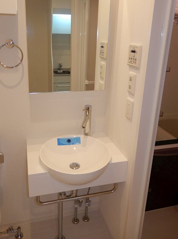 APRILE南森町の物件内観写真