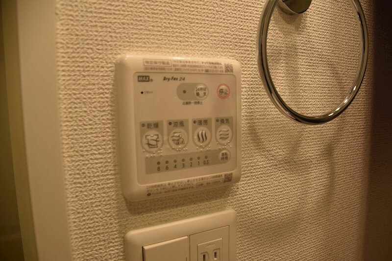 セレニテ本町グランデの物件内観写真