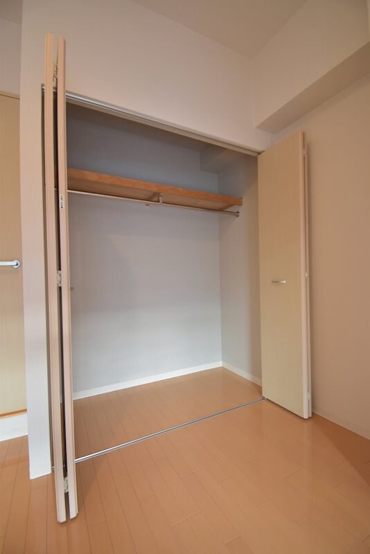 レフィーナカルム江坂の物件内観写真