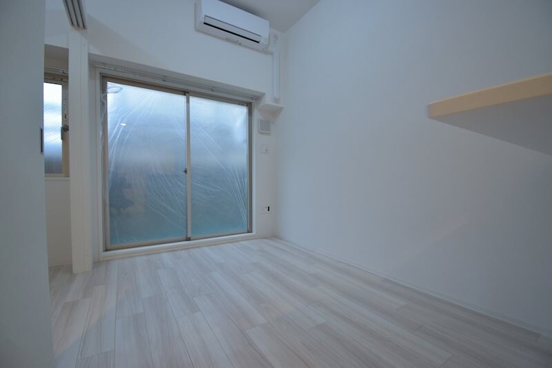 セレニテ江坂アリアの物件内観写真