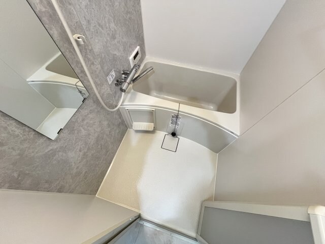 THE RESIDENCE Hの物件内観写真