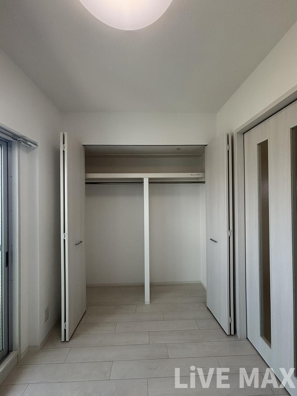 プライマル南森町パークビューの物件内観写真