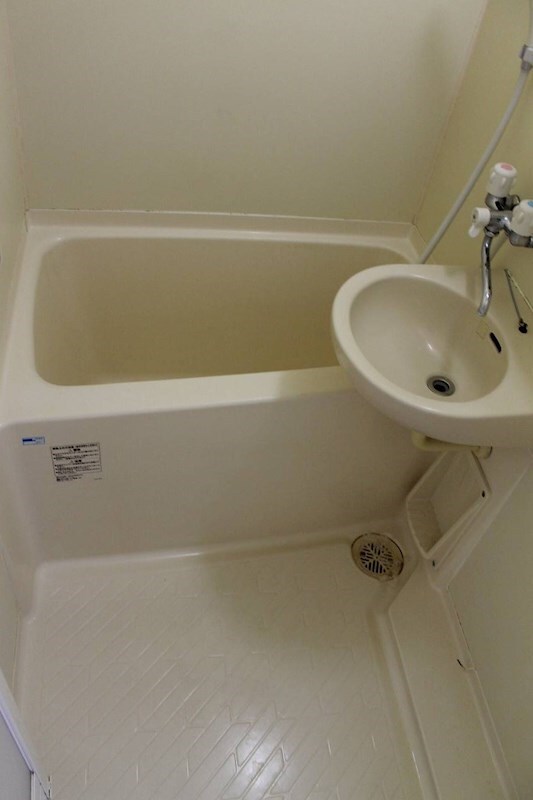 江坂駅 徒歩5分 8階の物件内観写真