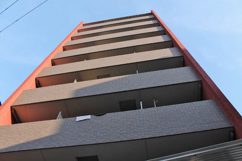 ドーム前千代崎駅 徒歩4分の物件外観写真