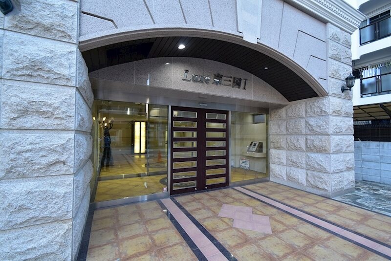 フレンシアノイエ東三国の物件外観写真