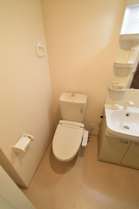 フレンシアノイエ東三国の物件内観写真