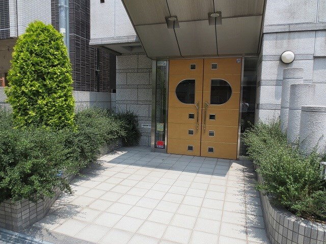 南森町駅 徒歩5分 3階の物件外観写真