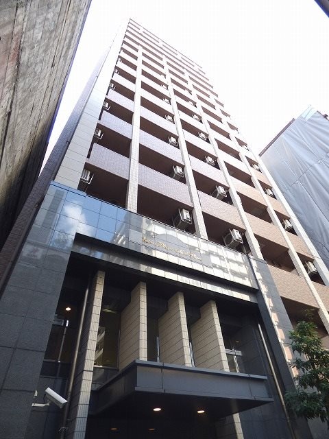 エステムプラザミッドプレイスの物件外観写真