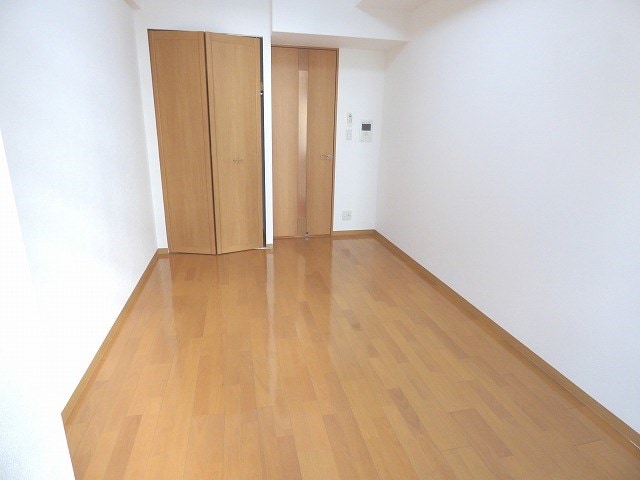 エステムプラザミッドプレイスの物件内観写真