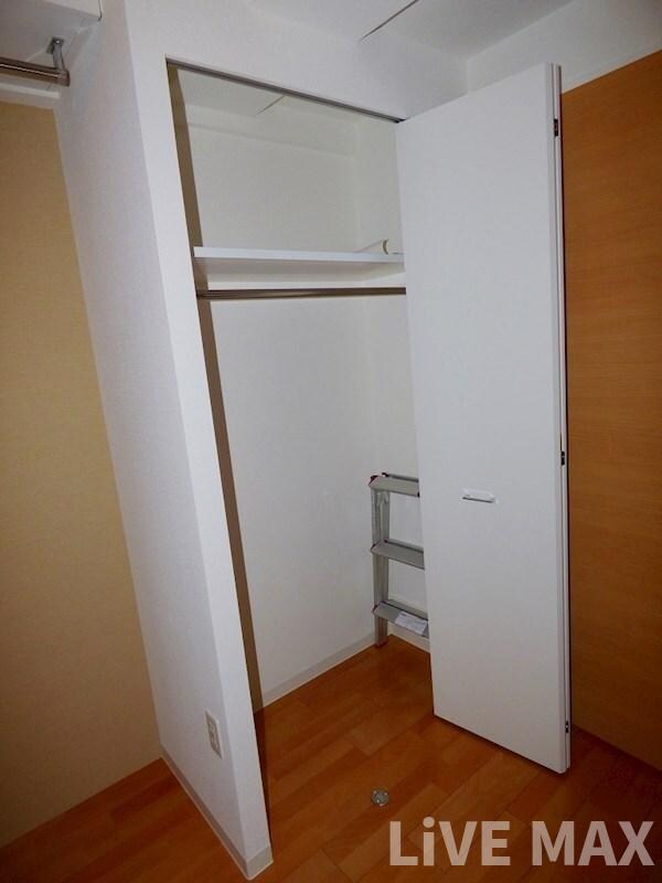 セレニテ上町台の物件内観写真