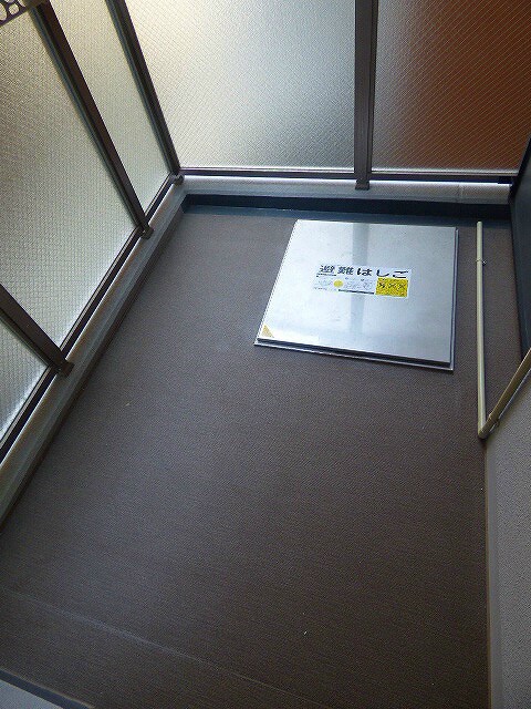 南森町駅 徒歩3分 2階の物件内観写真