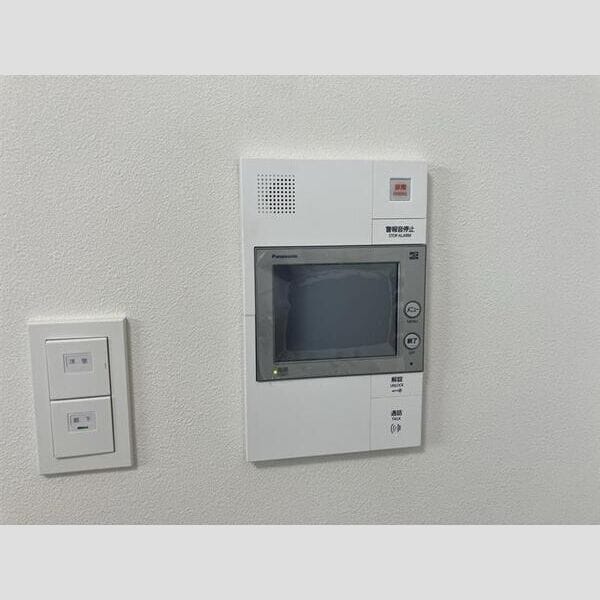 エメルミナ豊中岡町の物件内観写真