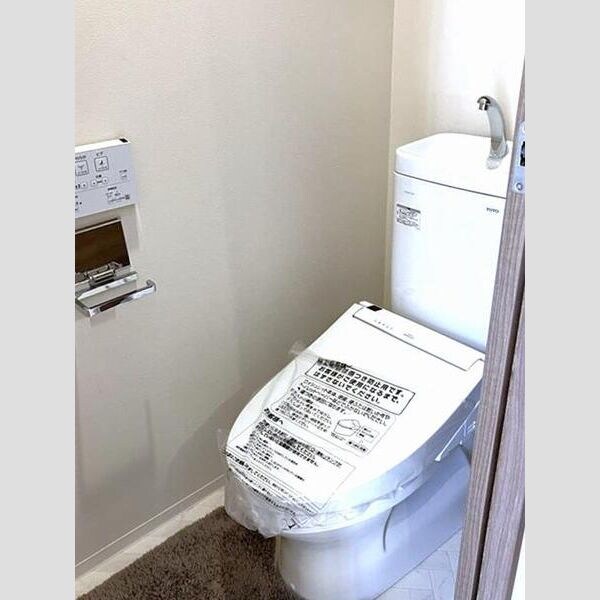 エメルミナ豊中岡町の物件内観写真