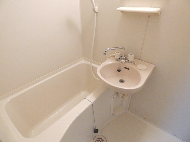 心斎橋駅 徒歩7分 4階の物件内観写真