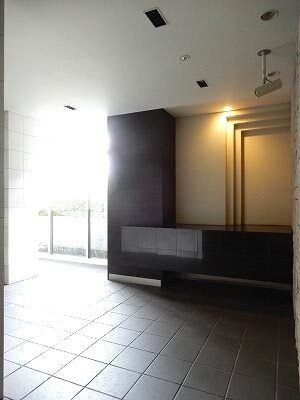 阿波座駅 徒歩7分 6階の物件外観写真