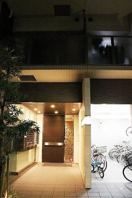 阿波座駅 徒歩7分 6階の物件外観写真