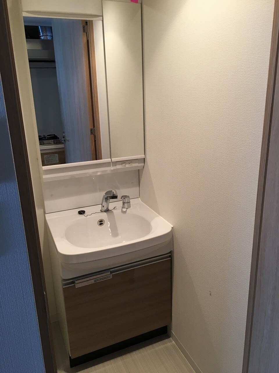 プレサンス難波ラフィーネの物件内観写真