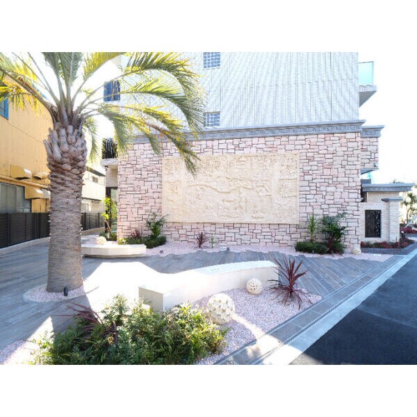 プレジオ三国ASIANの物件外観写真