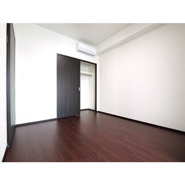 プレジオ三国ASIANの物件内観写真