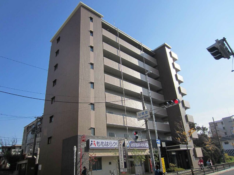 メセナ緑地公園の物件外観写真