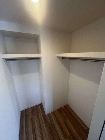 セレニテ難波グランデシュッドの物件内観写真