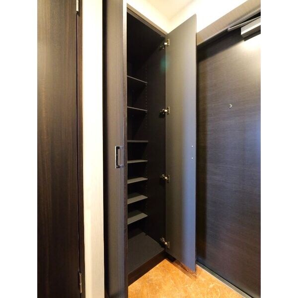 プレジオ三国ASIANの物件内観写真