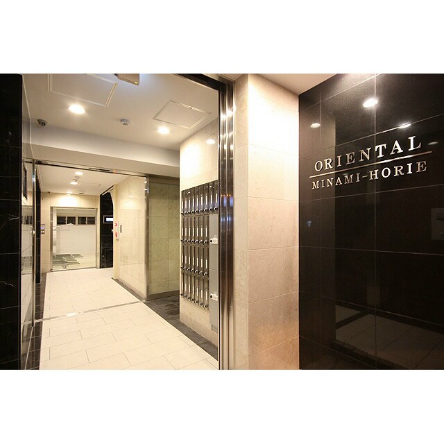 四ツ橋駅 徒歩5分 9階の物件外観写真