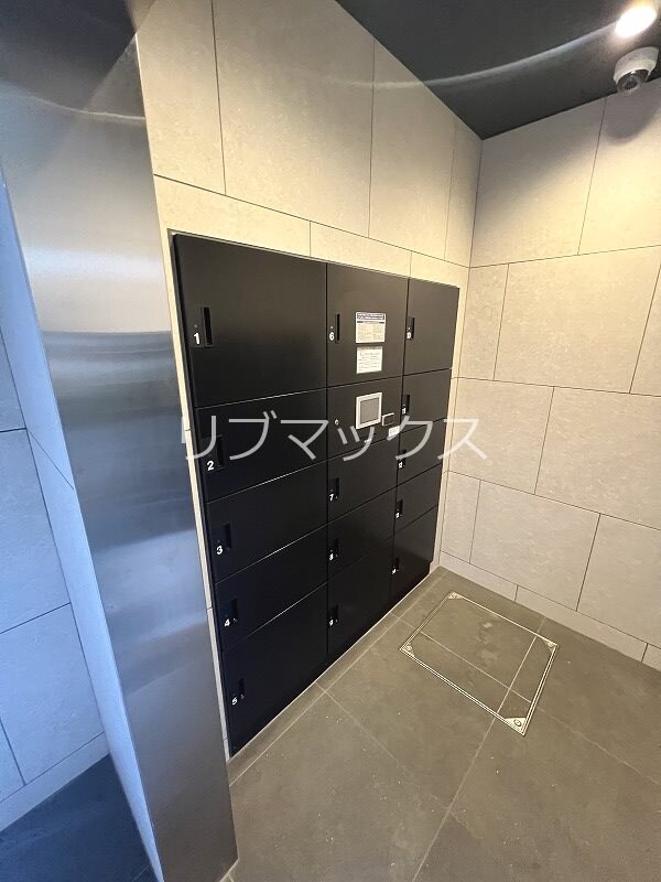 プレサンス江坂クォーレの物件内観写真