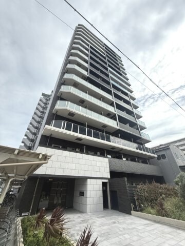 プレサンス塚本アクミリオンの物件外観写真