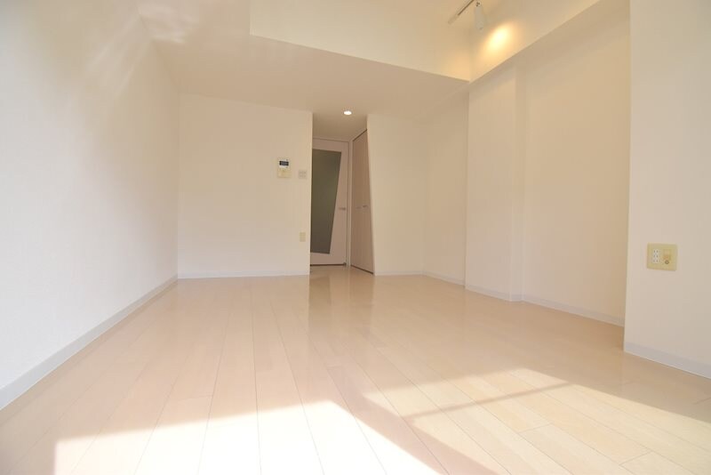 セレニテ新大阪弐番館の物件内観写真