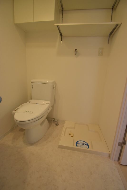 セレニテ新大阪弐番館の物件内観写真