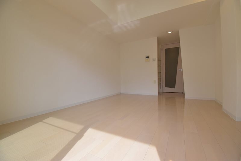 セレニテ新大阪弐番館の物件内観写真