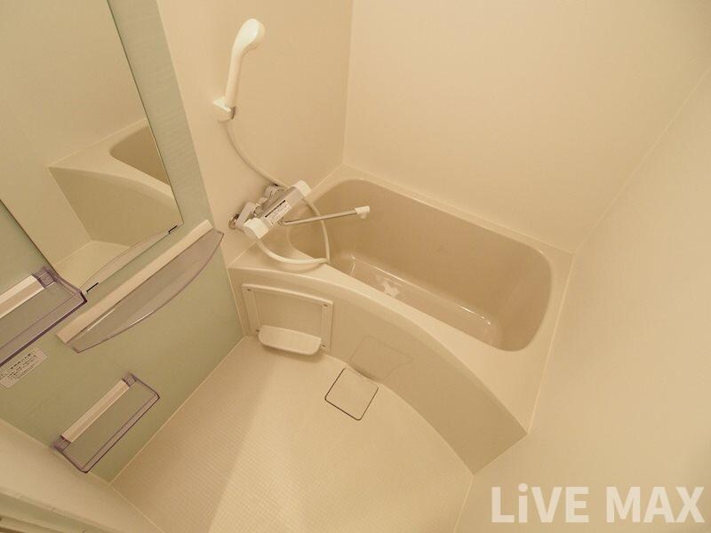 SERENiTE本町refletの物件内観写真