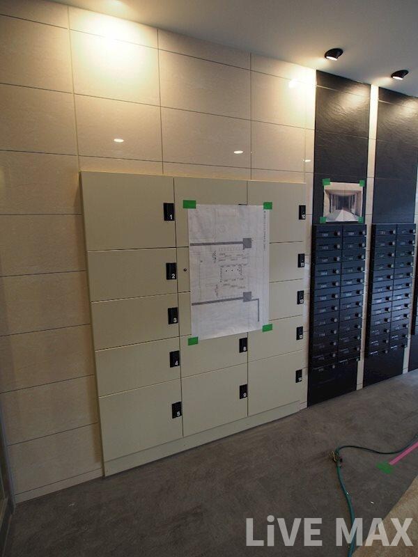 SERENiTE本町refletの物件内観写真