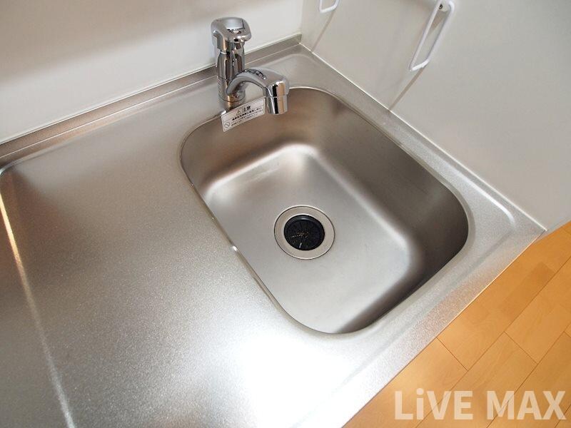 SERENiTE本町refletの物件内観写真