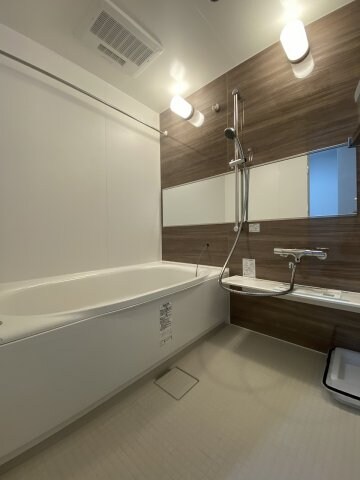 グランヴィラッセ北梅田の物件内観写真