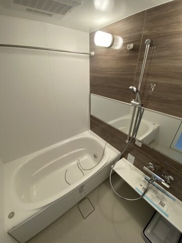 グランヴィラッセ北梅田の物件内観写真