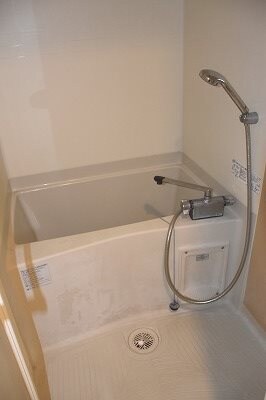 レジュールアッシュ中之島ＳＯＵＴＨの物件内観写真